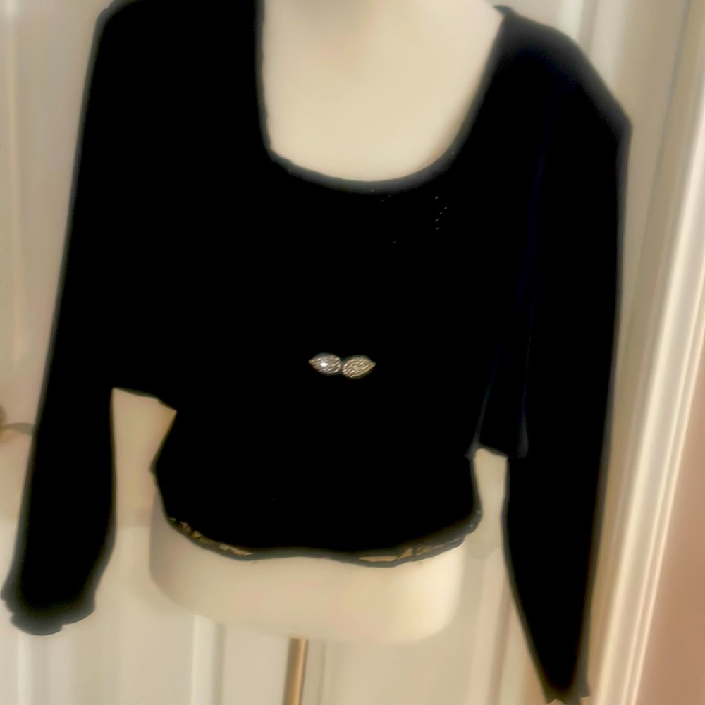 Original ! 80 style with shoulder pads! Xl